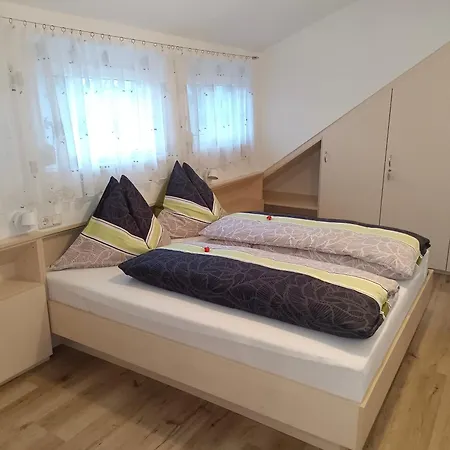 Trauntschnig Боденсдорф